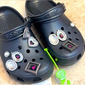 CROCS Classic Pearl + Frame It Clogs Black Shimmer M7/W9 Charms Jibbitz NWT